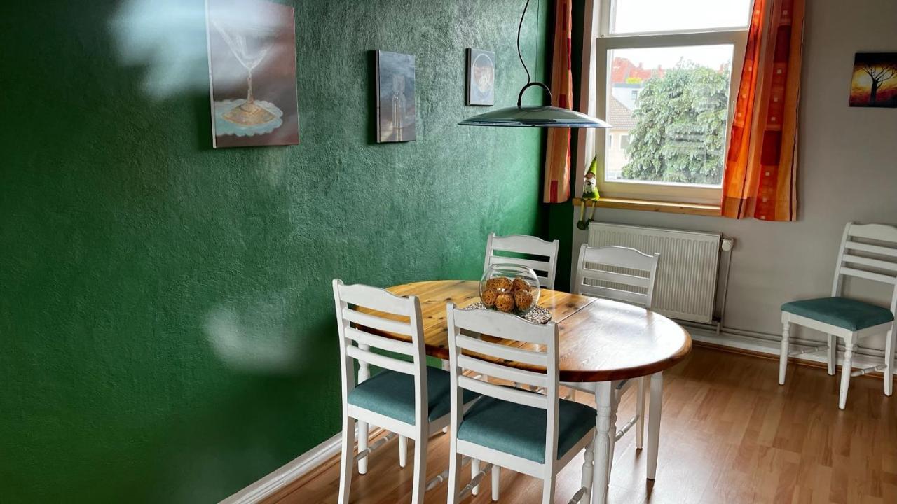 האמלן Ferienwohnung In Der Schoenen Rattenfaengerstadt מראה חיצוני תמונה